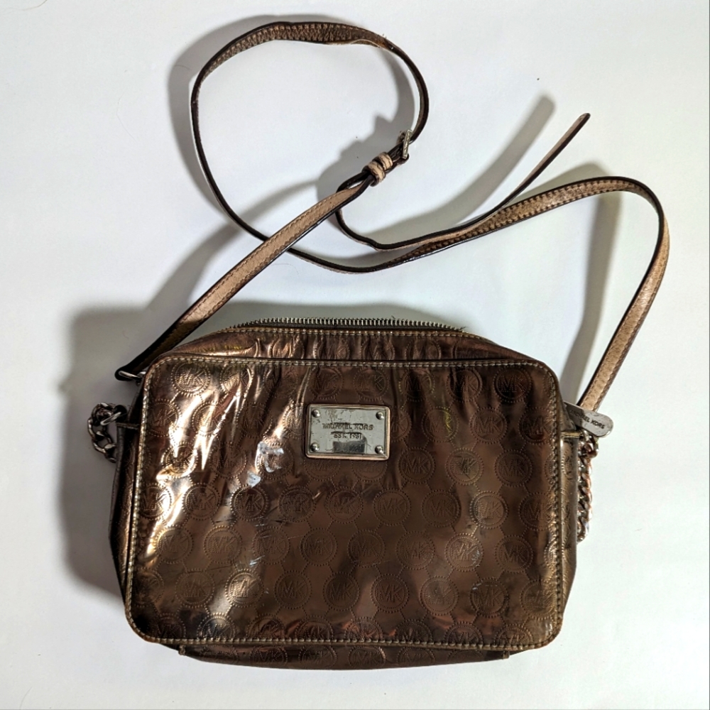 Michael Kors Crossbody Small Purse *some blemishes - used - see photos* - Picture 1 of 10